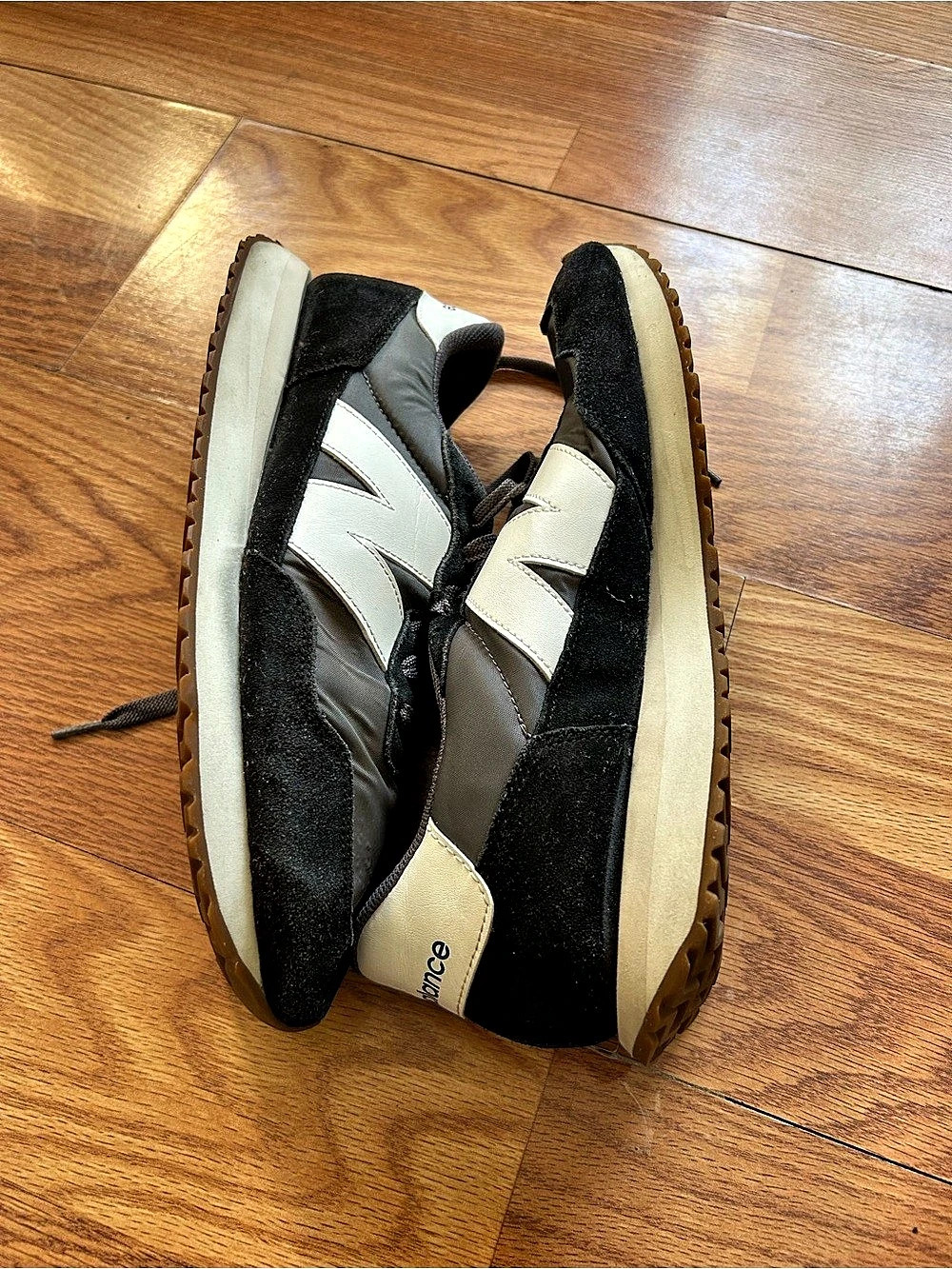 New Balance 237 Men's Sneakers Black & White US 11.5 D